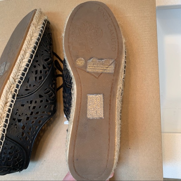 Vince Camuto sneakers black tie up - Picture 13 of 13